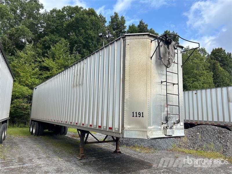 Pitts CV45 45 ft T/A Chip Trailer 우드칩 트레일러