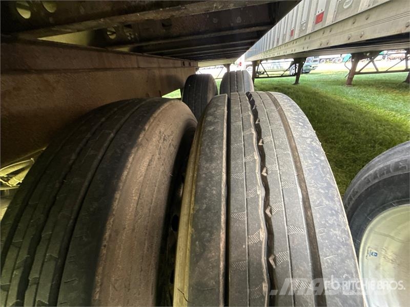 Pitts CV45 45 ft x 96 in T/A Chip Trailer Talas römorklari