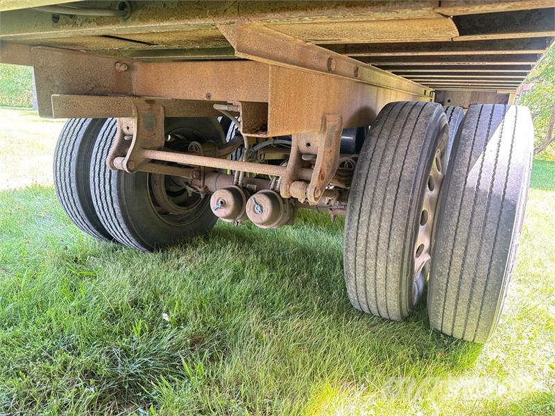 Pitts CV45 45 ft x 96 in T/A Chip Trailer Talas römorklari