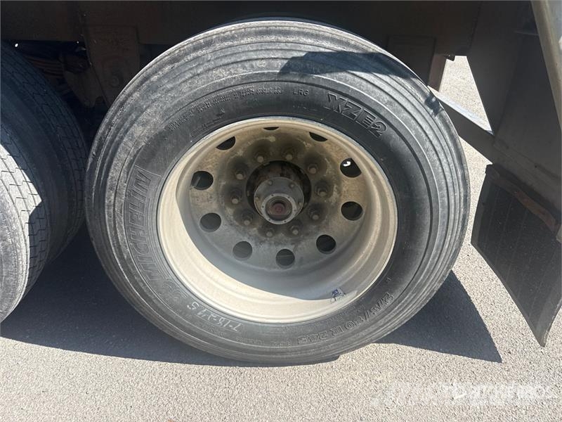 Pitts CV45 45 ft x 96 in T/A Chip Trailer Talas römorklari