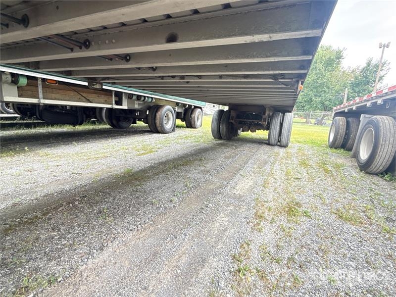Pitts CV45 45 ft x 96 in T/A 45 ft T/A Chip Trailer Holzabfallanhänger