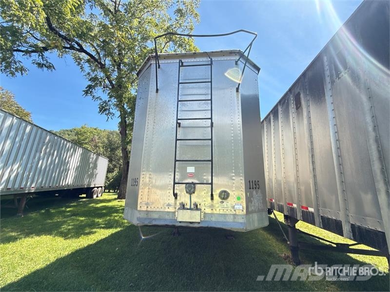 Pitts CV45 45 ft x 96 in T/A Chip Trailer Talas römorklari