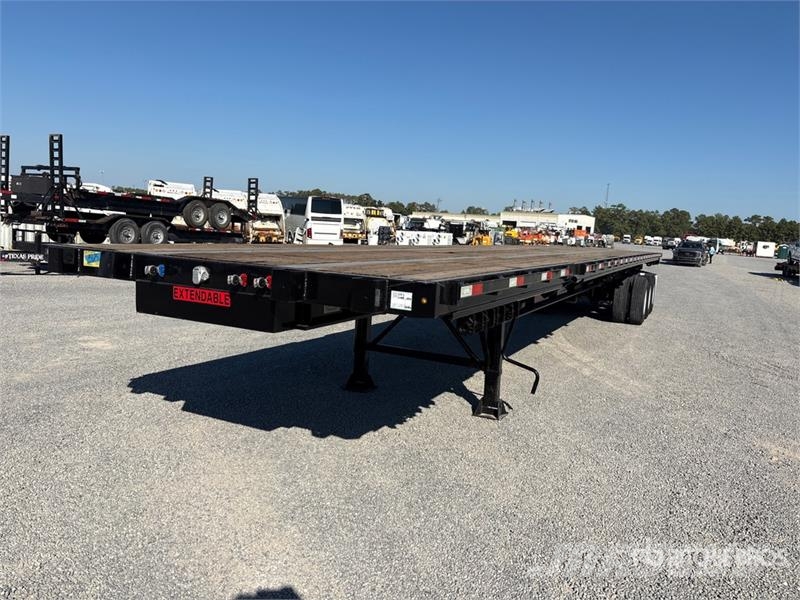 Pitts EF53 Tri/A 53 ft - 90 ft Extendable Flatbed Traile Pick up/Prelata