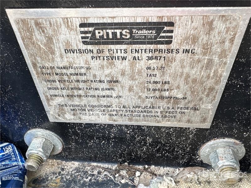 Pitts TA12 24 ft T/A Equipment Trailer مقطورات مركبات نقل