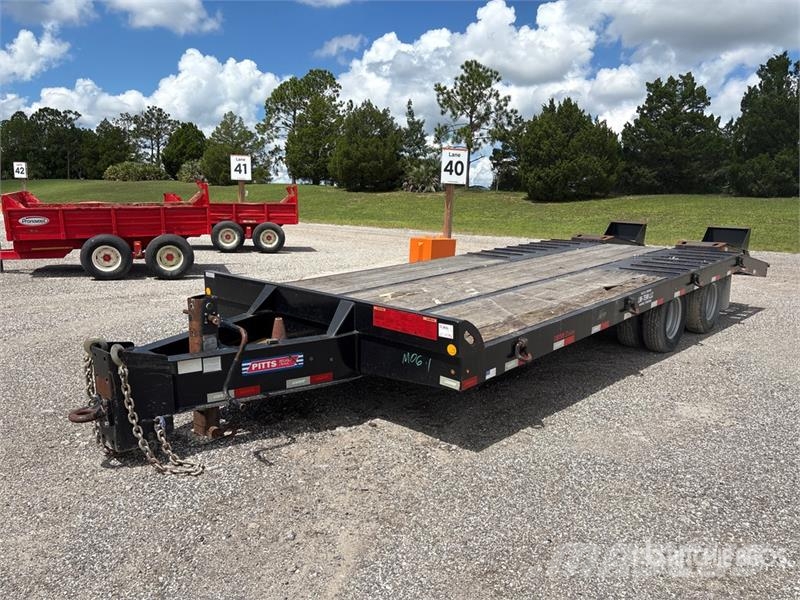 Pitts TA12 24 ft T/A Equipment Trailer مقطورات مركبات نقل