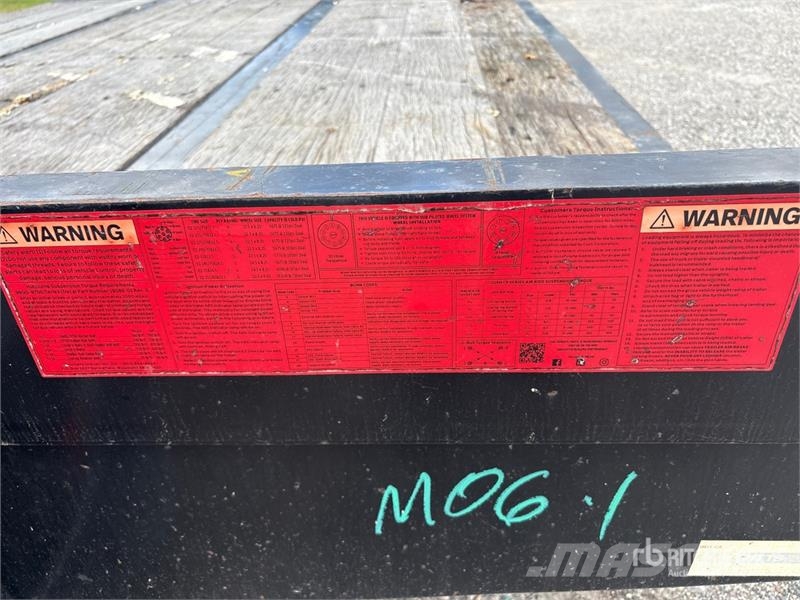 Pitts TA12 24 ft T/A Equipment Trailer مقطورات مركبات نقل
