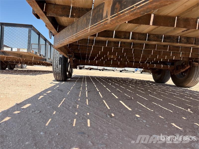 PJ 18 ft T/A Utility Trailer Citas piekabes