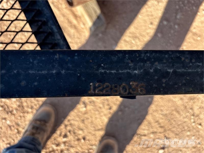 PJ 20 ft T/A Utility Trailer Citas piekabes