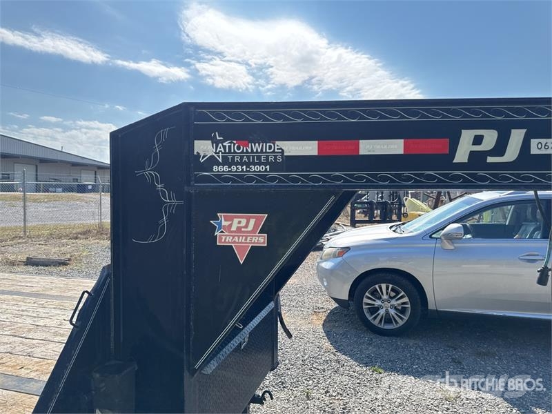 PJ 20000 lb 26 ft T/A Gooseneck Equipment Trailer Vehicle transport trailers