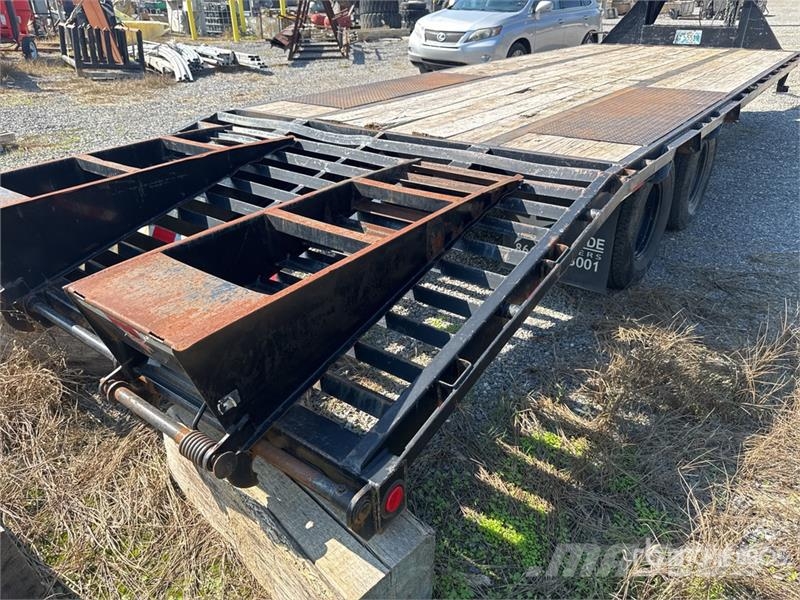 PJ 20000 lb 26 ft T/A Gooseneck Equipment Trailer Vehicle transport trailers