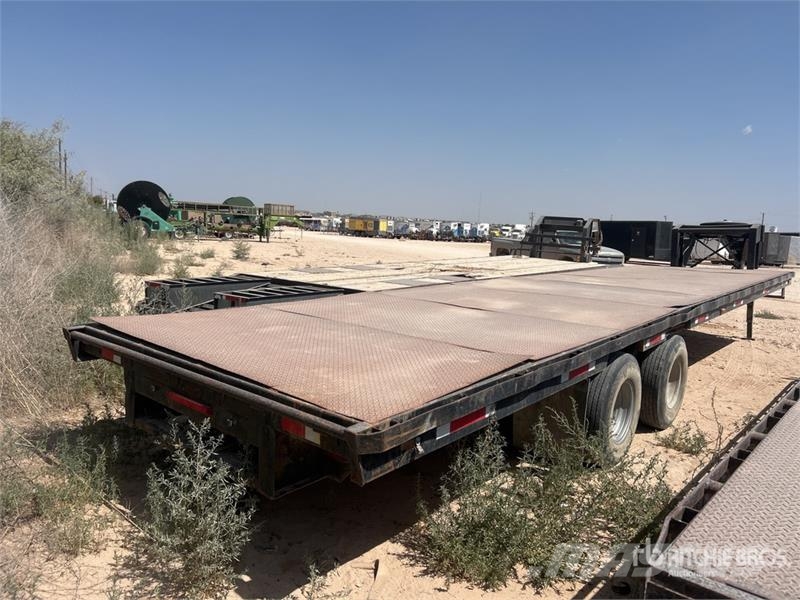 PJ 32 ft T/A Gooseneck Flatbed Trailer مقطوروات مسطحة/مفصلية الجوانب