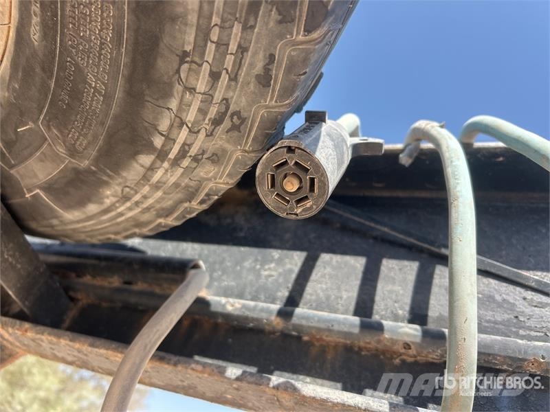 PJ 32 ft T/A Gooseneck Flatbed Trailer مقطوروات مسطحة/مفصلية الجوانب