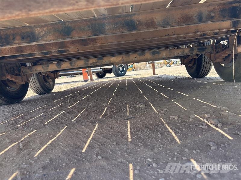 PJ C5-18 18 ft T/A Utility Trailer Citas piekabes