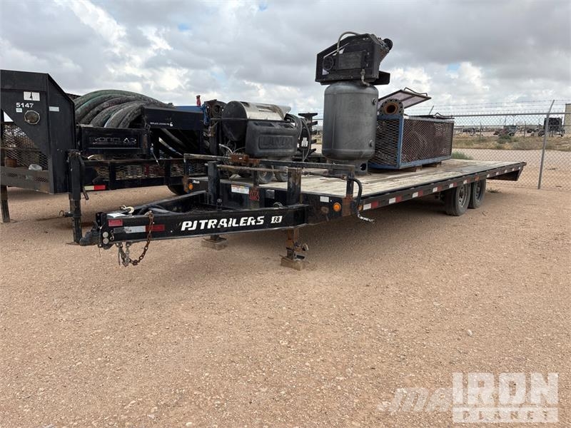 PJ Trailers Trailers 24 ft T/A 31 ft Equipment Traile Prikolice za prevoz vozil