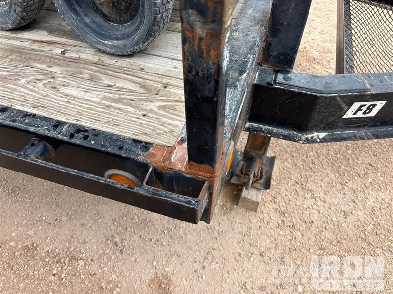 PJ Trailers Trailers 24 ft T/A 31 ft Equipment Traile Prikolice za prevoz vozil
