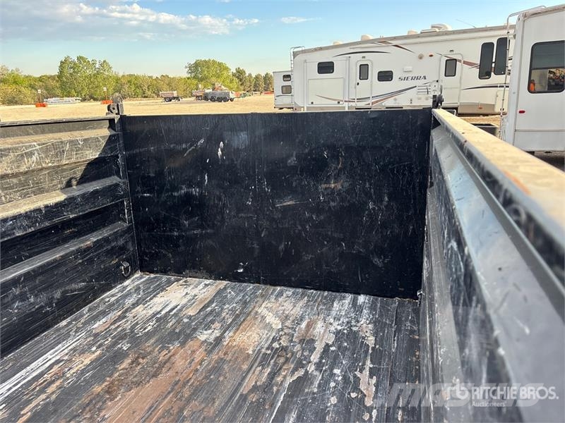 PJ Trailers Trailers DT142 14 ft T/A Gooseneck Dump U Reboques basculantes