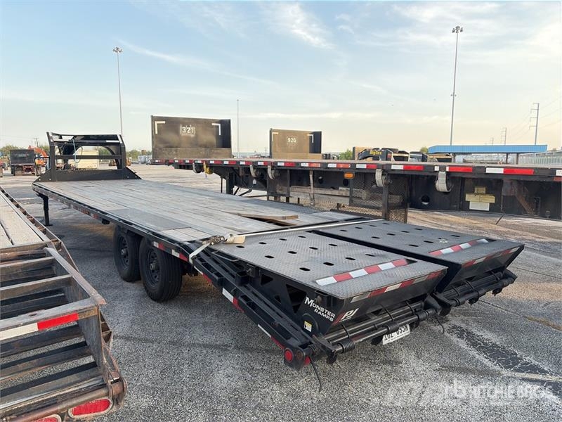 PJ Trailers Trailers LS302 30 ft T/A Gooseneck Equipm Remolques para transporte de vehículos