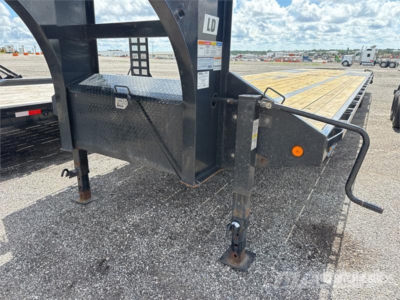 PJ Trailers Trailers LD401 40 ft T/A Gooseneck Equipm Autotransport-Anhänger