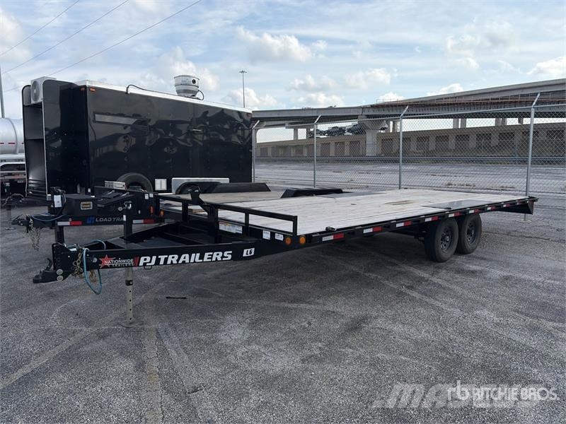 PJ Trailers Trailers L6202 20 ft T/A Flatbed Trailer Lavaperävaunut