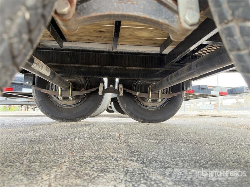 PJ Trailers Trailers L6202 20 ft T/A Flatbed Trailer Lavaperävaunut