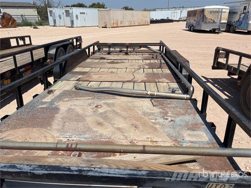 PJ U8202 20 ft T/A Utility Trailer Citas piekabes
