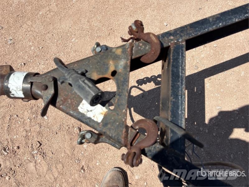 PJ U8202 20 ft T/A Utility Trailer Citas piekabes