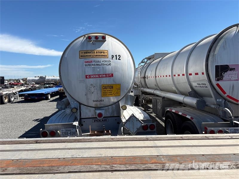 Polar 8400 gal T/A Tanker Trailer 탱커 트레일러