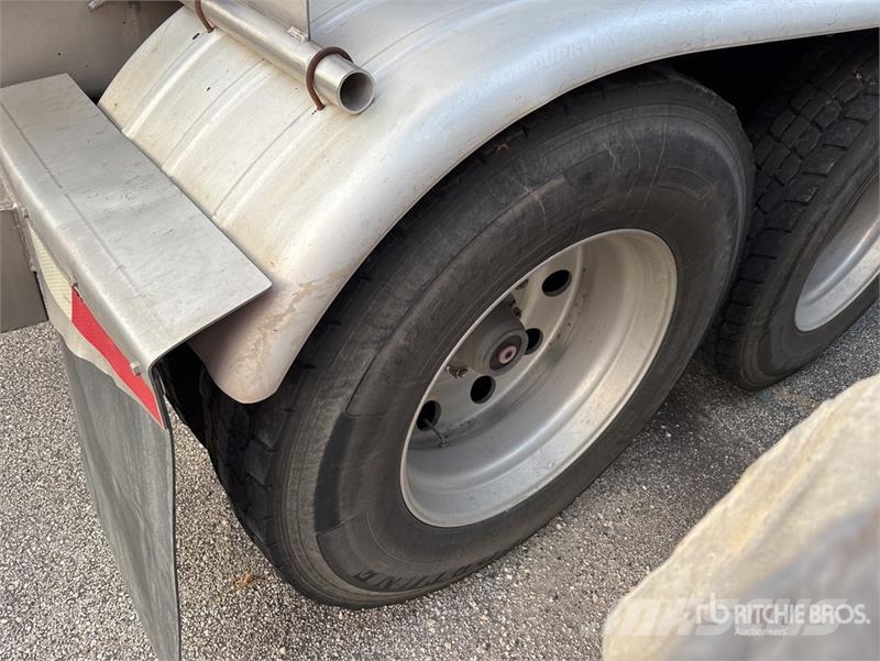 Polar 8400 gal T/A Tanker Trailer Reboques cisterna