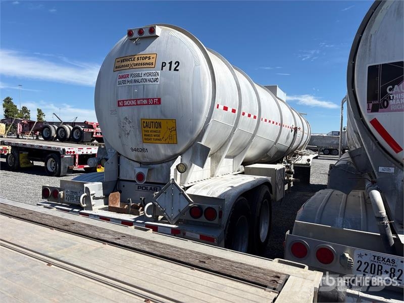 Polar 8400 gal T/A Tanker Trailer 탱커 트레일러