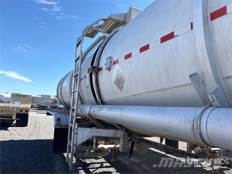 Polar 8400 gal T/A Tanker Trailer 탱커 트레일러