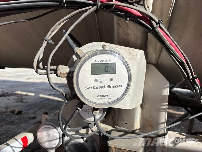 Polar 8400 gal T/A Tanker Trailer Prikolice cisterne