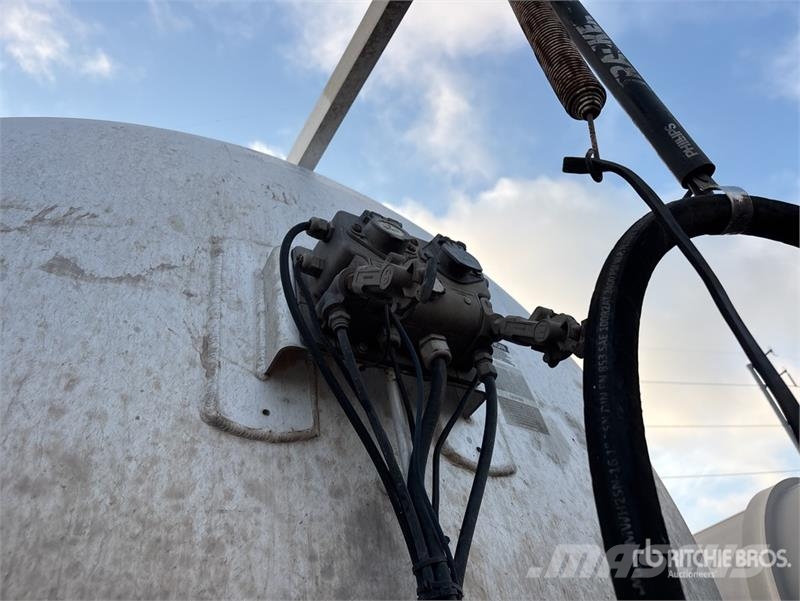 Polar 8400 gal T/A Tanker Trailer Reboques cisterna