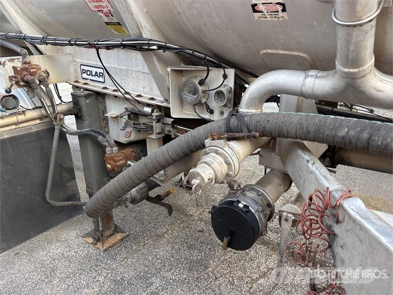 Polar 8400 gal T/A Tanker Trailer Reboques cisterna