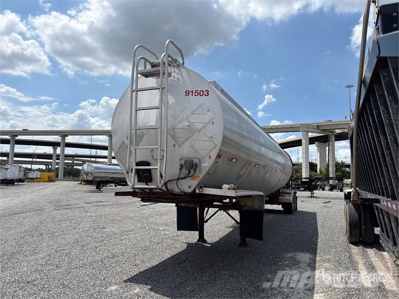 Polar ASTB6 Tanker trailers