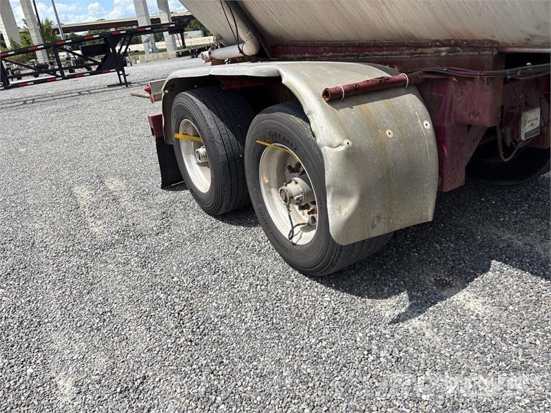 Polar ASTB6 Tanker trailers