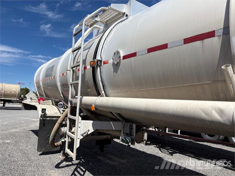 Polar MC407 8400 cft T/A Tanker Trailer Autocisternas