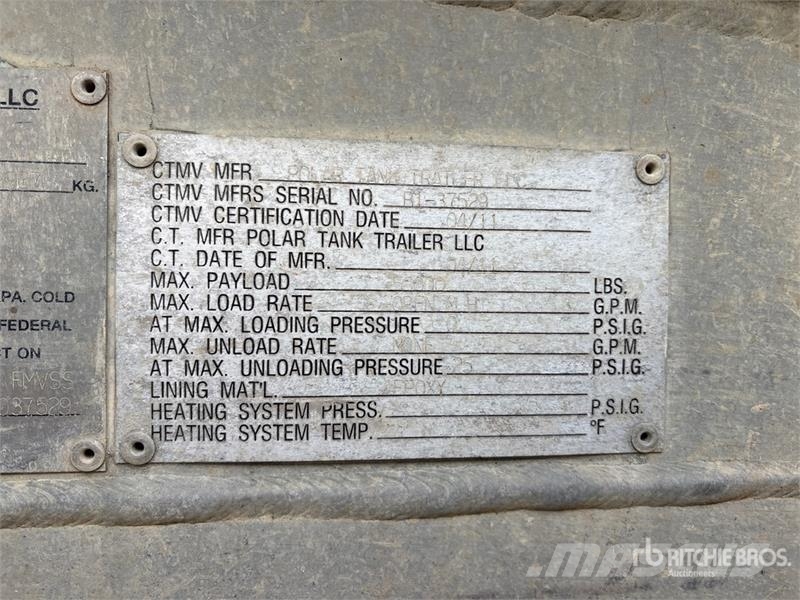 Polar MC407 8400 gal T/A Tanker Trailer مقطورات ذات صهاريج
