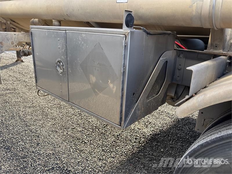 Polar MC407 9240 gal T/A Tanker Trailer Прицепы-цистерны
