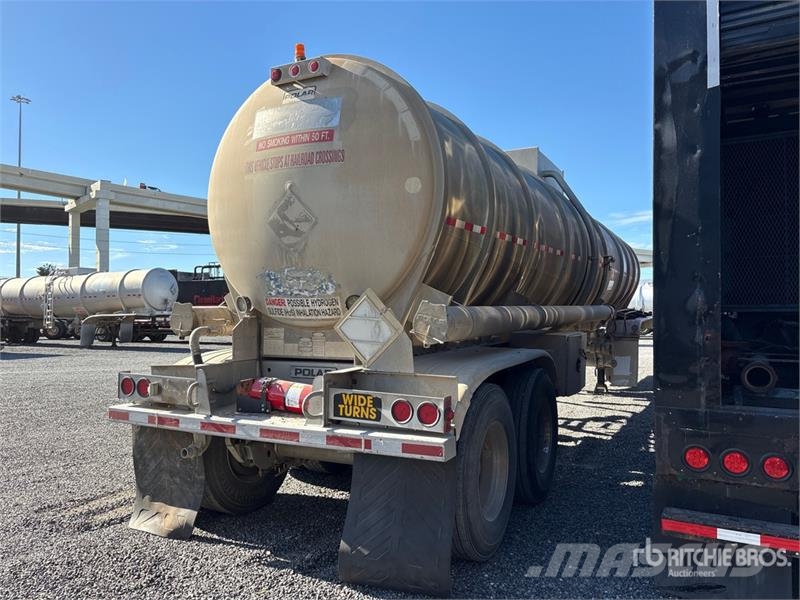 Polar MC407 9240 gal T/A Tanker Trailer Autocisternas