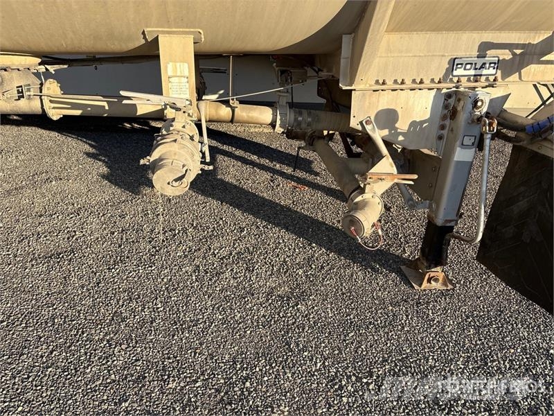 Polar MC407 9240 gal T/A Tanker Trailer Прицепы-цистерны