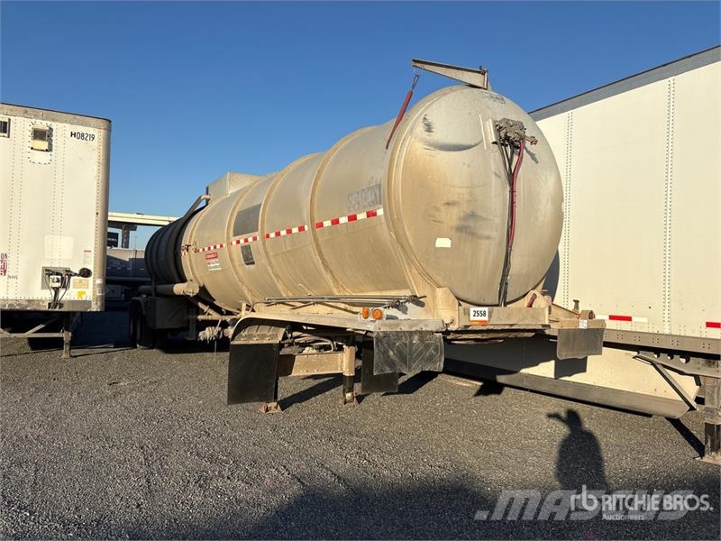 Polar MC407 9240 gal T/A Tanker Trailer Прицепы-цистерны