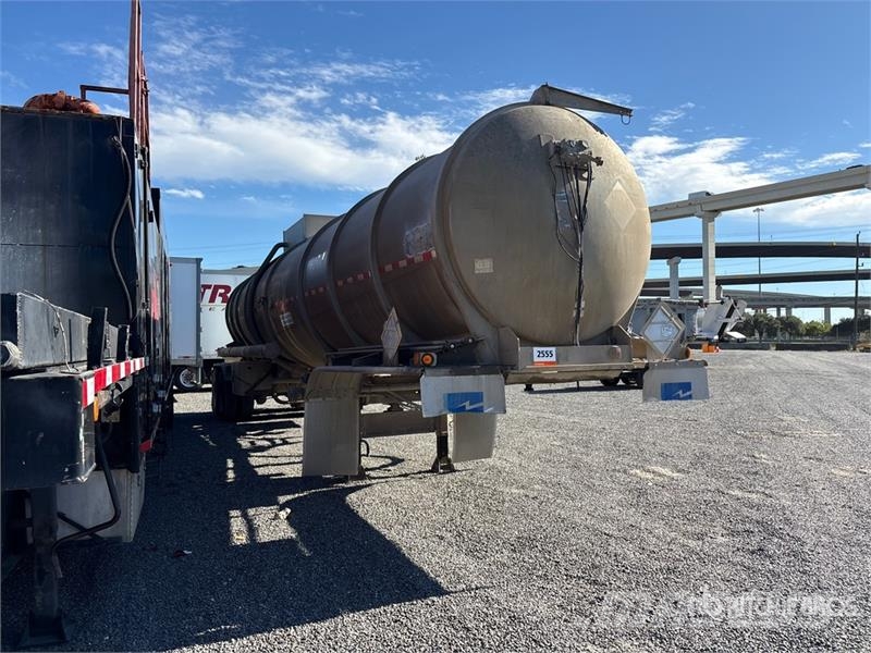 Polar MC407 9240 gal T/A Tanker Trailer Autocisternas
