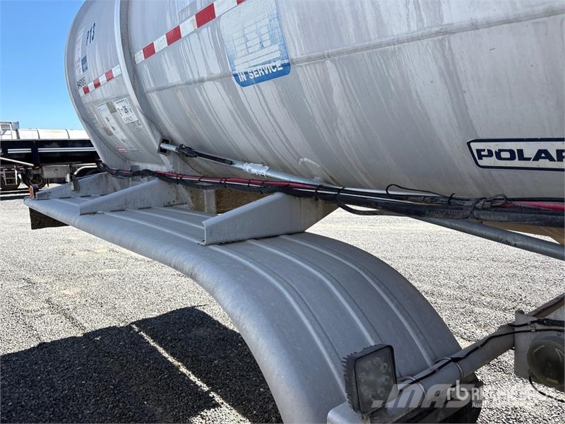 Polar Tank 8400 gal T/A Tanker Trailer 탱커 트레일러