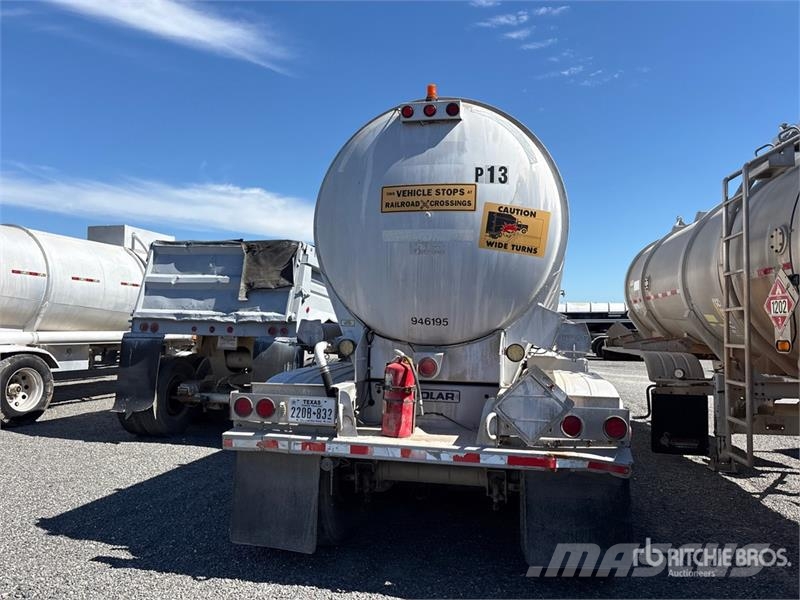 Polar Tank 8400 gal T/A Tanker Trailer 탱커 트레일러