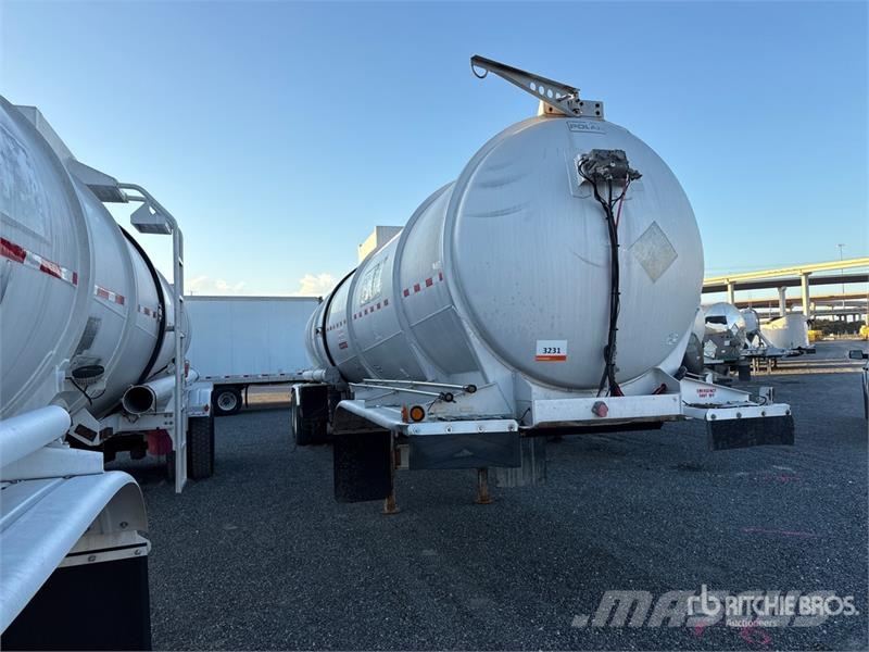 Polar Tank MC407 8400 gal T/A Tanker Trailer 탱커 트레일러