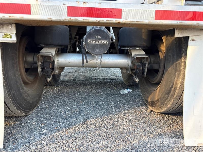 Polar Tank MC407 8400 gal T/A Tanker Trailer 탱커 트레일러