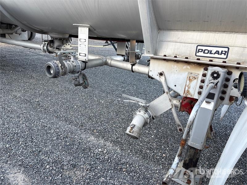 Polar Tank MC407 8400 gal T/A Tanker Trailer 탱커 트레일러