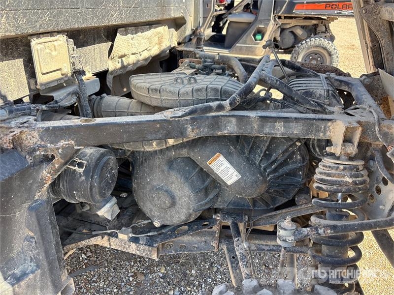 Polaris D20BEPD4B4 4x4 Utility Vehicle Pomoćne mašine