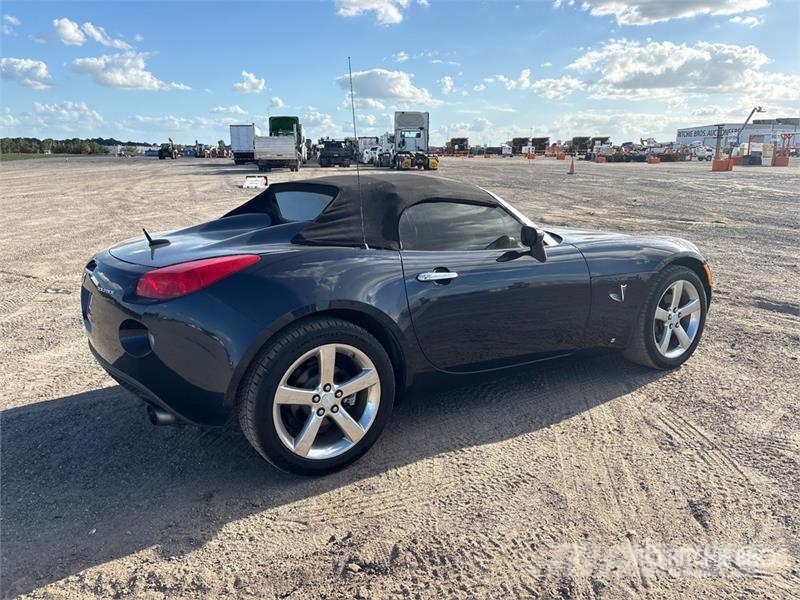 Pontiac Solstice Convertible Automašīnas