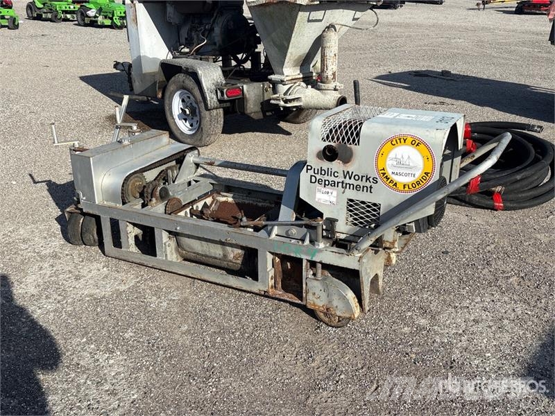 Power Curbers Curbers 440XL Curb and Gutter Machine 混凝土配件